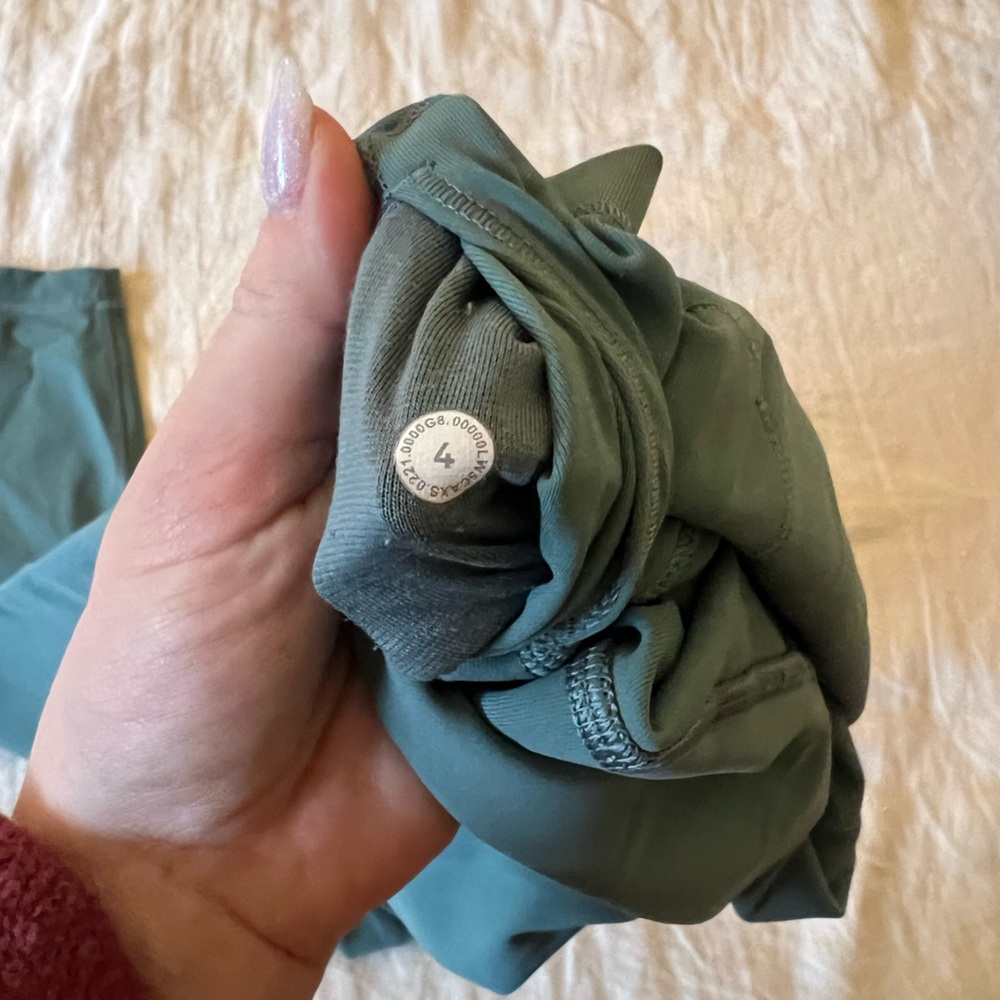 Lululemon Wunder Under Luxtreme in Tidewater Teal - Picture 5 of 5